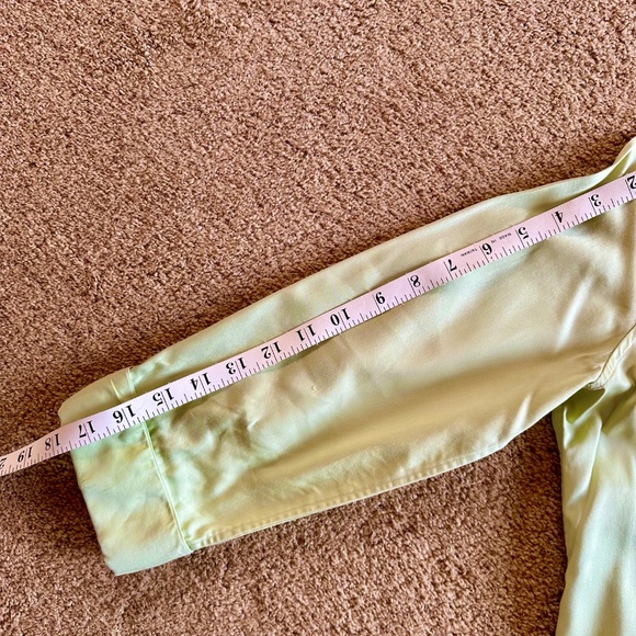 Talbot's Light Green Stretch Cotton Sateen Button-Down Shirt – Women’s Size - Picture 7 of 8